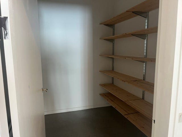 4451-15-2-Garderobe.jpg